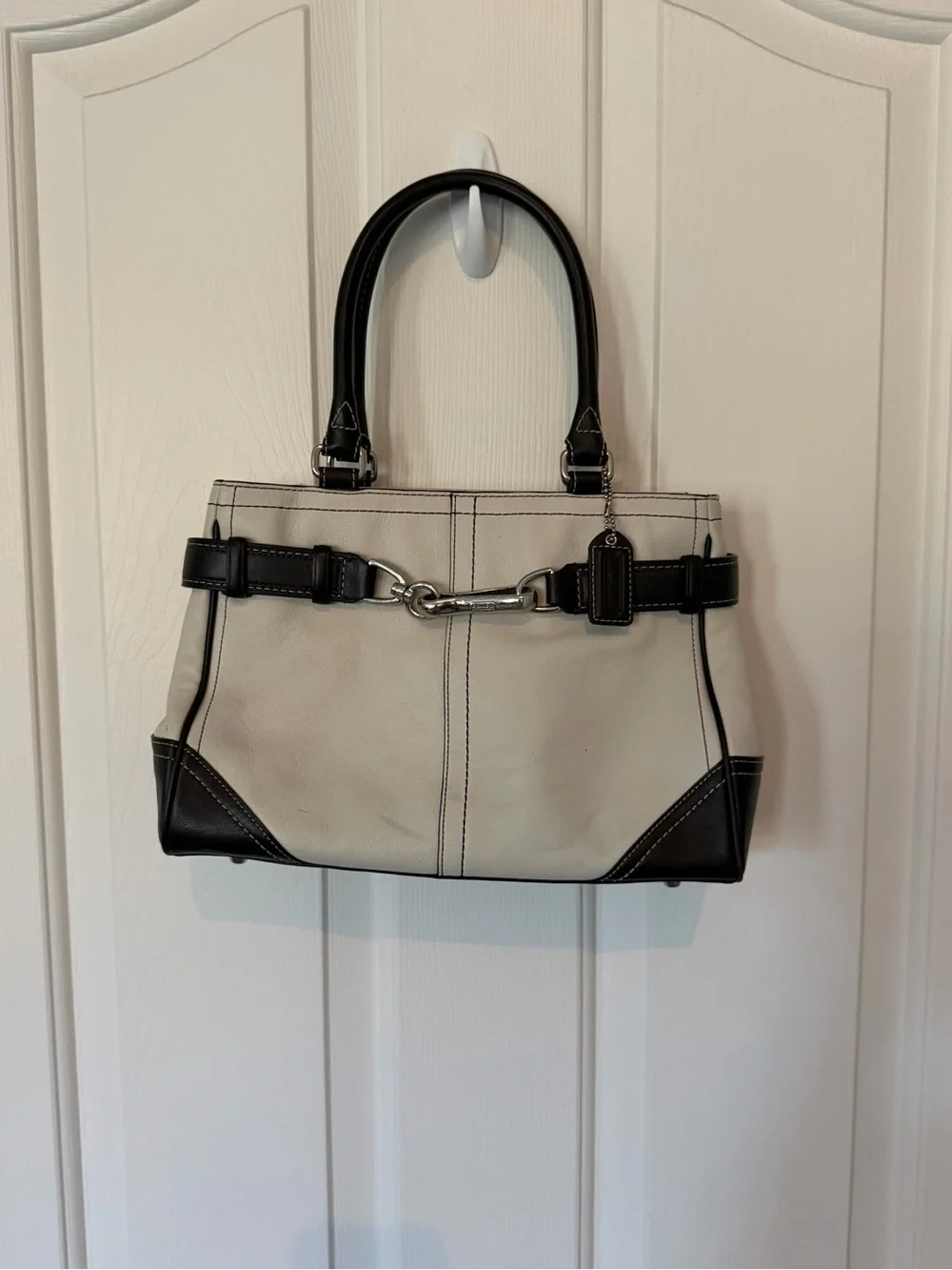 Vinted Coach Hamptons belted carryall satchel- cream - brown leather